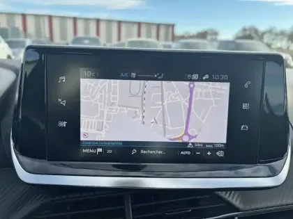 Photo 12 Peugeot 208  PureTech 100 S&S BVM6