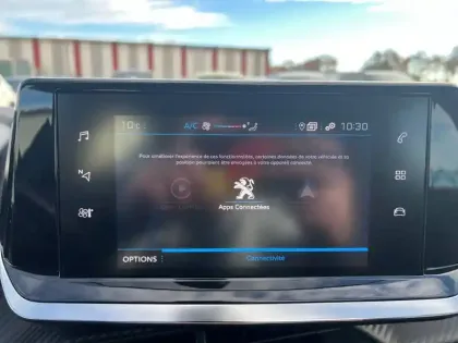 Photo 14 Peugeot 208  PureTech 100 S&S BVM6