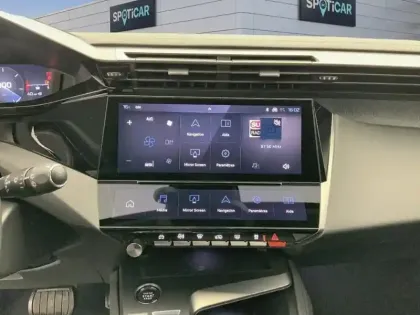 Photo 10 Peugeot 308  PureTech 130ch S&S EAT8 Allure Pack