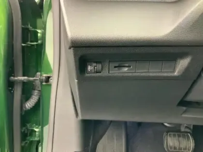 Photo 16 Peugeot 308  PureTech 130ch S&S EAT8 Allure Pack