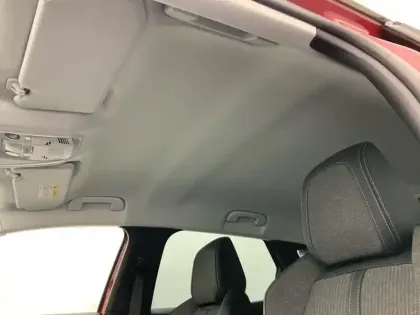 Photo 24 Peugeot 3008  Hybrid 225 e-EAT8 Allure Pack