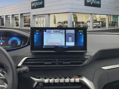 Photo 25 Peugeot 3008  Hybrid 225 e-EAT8 Allure Pack