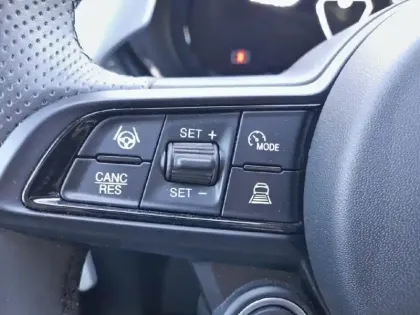 Photo 18 Alfa Romeo Tonale  1.3 Hybride Rechargeable PHEV 190ch AT6 e-Q4 Sprint