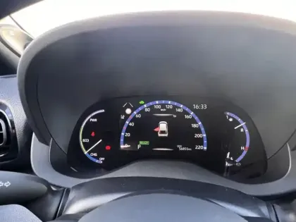 Photo 12 Toyota Yaris Hybride 1.5 HYBRID 116H TRAIL AUTO