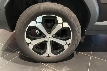 Photo 12 Dacia Bigster HYBRIDE Hybrid 155 Journey