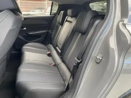 Photo 14 Peugeot 308 III 1.2 PURETECH 130 S&amp;S ALLURE