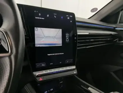 Photo 23 Renault Austral E-Tech hybrid 200 Techno