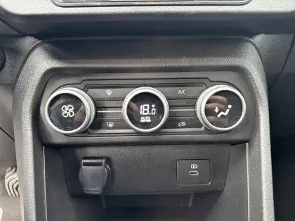Photo 4 Dacia Sandero 1.0 TCe 90ch Journey