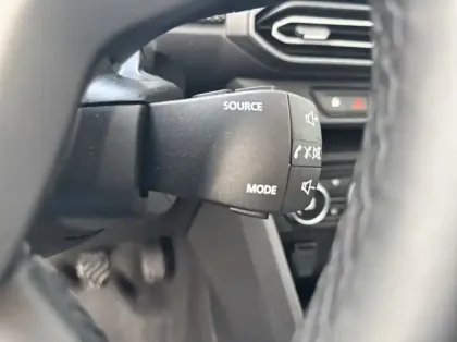 Photo 20 Dacia Sandero 1.0 TCe 90ch Journey