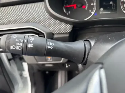 Photo 18 Dacia Sandero 1.0 TCe 90ch Journey