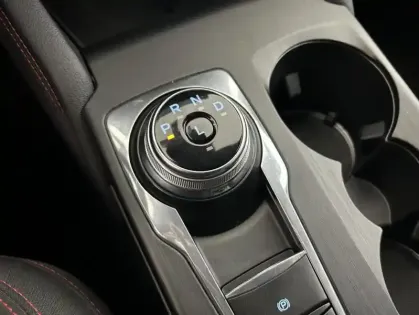 Photo 45 Ford Kuga 2.5 Duratec 225ch PowerSplit PHEV ST-Line eCVT + Attelage