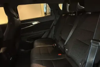 Photo 10 Renault Espace VI E-Tech full hybrid 200 GSR2 Iconic