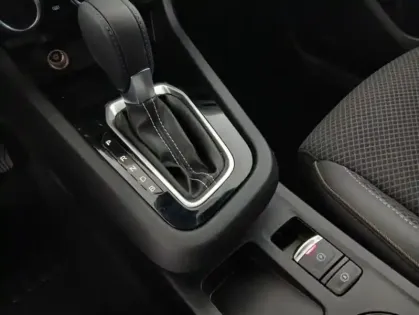 Photo 25 Renault Arkana E-Tech full hybrid 145 GSR2 Techno