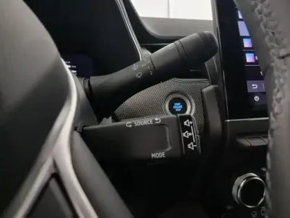 Photo 27 Renault Arkana E-Tech full hybrid 145 GSR2 Techno