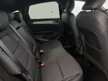 Photo 14 Renault Arkana E-Tech full hybrid 145 GSR2 Techno