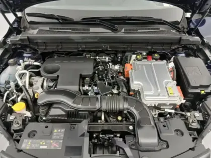 Photo 18 Renault Arkana E-Tech full hybrid 145 GSR2 Techno