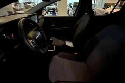 Photo 9 Dacia Sandero ECO-G 100 GSR2 Stepway Extreme