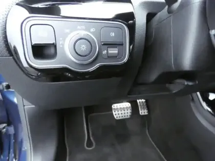 Photo 18 Mercedes Classe A 180 AMG Line