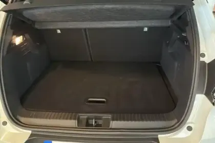 Photo 8 Renault Captur E-Tech full hybrid 145 ch Techno