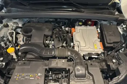 Photo 11 Renault Captur E-Tech full hybrid 145 ch Techno