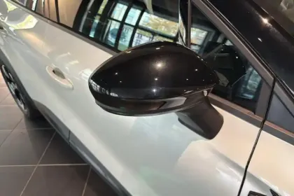 Photo 10 Renault Captur E-Tech full hybrid 145 ch Techno