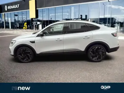 Photo 18 Renault Arkana E-Tech full hybrid 145 GSR2 esprit Alpine