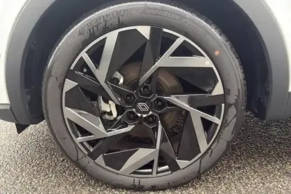 Photo 28 Renault Arkana E-Tech full hybrid 145 GSR2 esprit Alpine