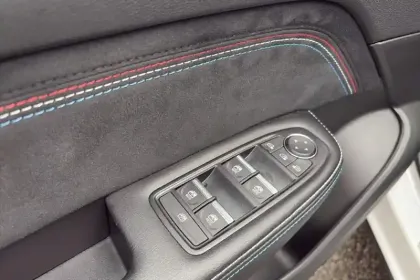 Photo 31 Renault Arkana E-Tech full hybrid 145 GSR2 esprit Alpine