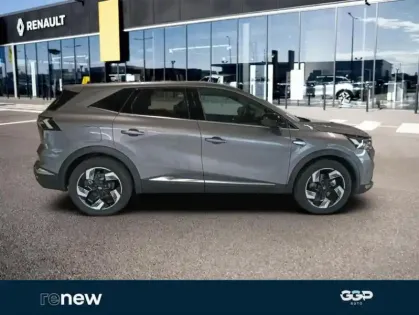 Photo 6 Renault Symbioz E-Tech full hybrid 145 Techno