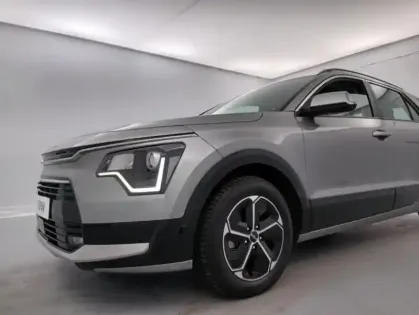 Photo 17 Kia Niro 1.6 GDi 141 ch HEV DCT6 Active