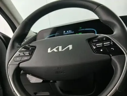 Photo 24 Kia Niro 1.6 GDi 141 ch HEV DCT6 Active
