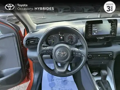 Photo 8 Toyota Yaris  116h Dynamic 5p MY22
