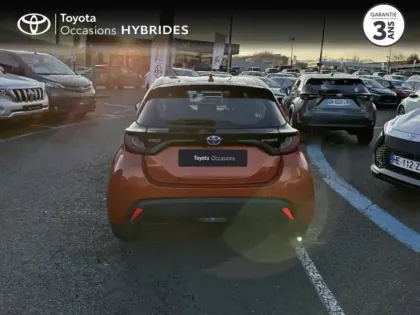 Photo 3 Toyota Yaris  116h Dynamic 5p MY22