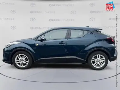 Photo 8 Toyota C-HR  2.0 Hybride 184ch Dynamic Ultimate E-CVT