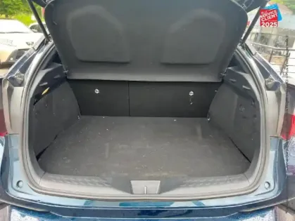 Photo 13 Toyota C-HR  2.0 Hybride 184ch Dynamic Ultimate E-CVT