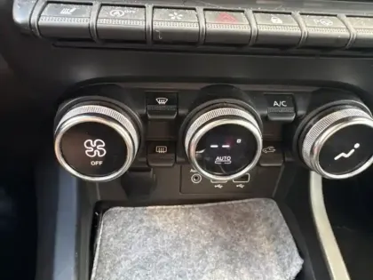 Photo 14 Renault Arkana  1.3 TCe 140ch FAP RS Line EDC -21B