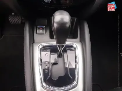 Photo 14 Nissan Qashqai  1.2 DIG-T 115ch Tekna+ Xtronic