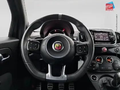 Photo 11 Abarth 500c  1.4 Turbo T-Jet 145ch 595 MY17