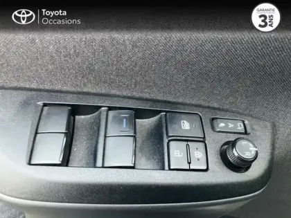 Photo 13 Toyota Yaris  120 VVT-i Design 5p MY22