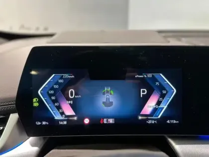 Photo 8 BMW X1  ieDrive20 204ch M Sport