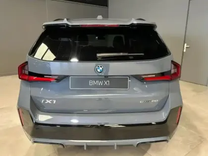 Photo 14 BMW X1  ieDrive20 204ch M Sport