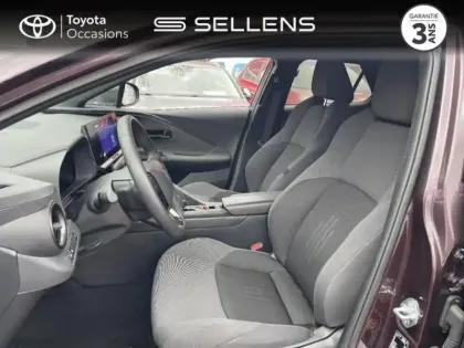 Photo 10 Toyota C-HR  2.0 Hybride 200ch Design NG23