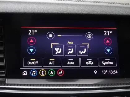 Photo 26 Opel Insignia  Grand Sport 1.5 D 122ch Elegance Business BVA8