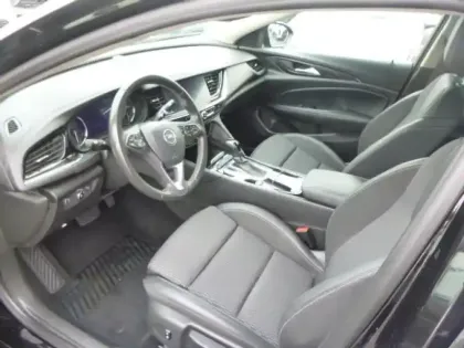 Photo 9 Opel Insignia  Grand Sport 1.5 D 122ch Elegance Business BVA8