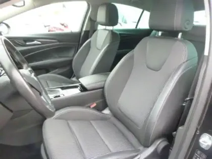 Photo 10 Opel Insignia  Grand Sport 1.5 D 122ch Elegance Business BVA8