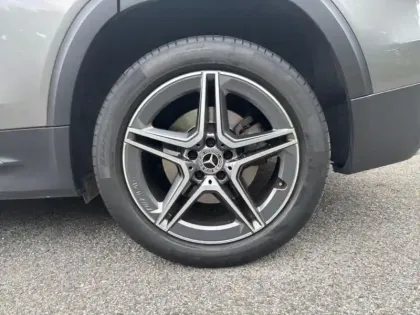 Photo 10 Mercedes GLB Gén. I (X247) Ph1 AMG Line 5