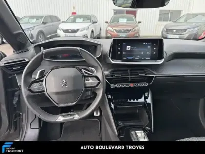 Photo 7 Peugeot 208 Gén. II Ph1 NG GT 5