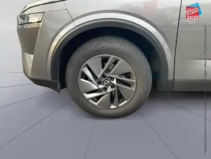 Photo 24 Nissan Qashqai  1.3 Mild Hybrid 140ch Business Edition Camera