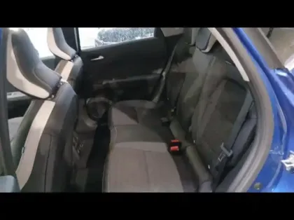 Photo 13 Renault Captur  1.6 E-Tech hybride rechargeable 160ch Techno