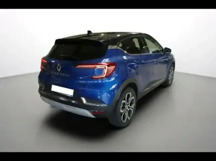 Photo 5 Renault Captur  1.6 E-Tech hybride rechargeable 160ch Techno
